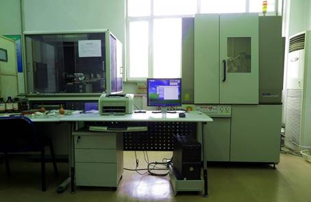 说明: X射线衍射仪(XRD)